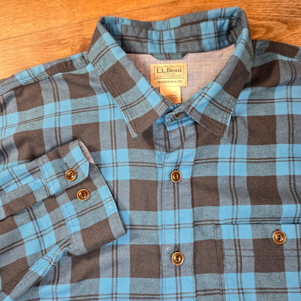 LL Bean Flannel Shirt Mens LT Blue Plaid Stretch Tall Traditional Button Up
